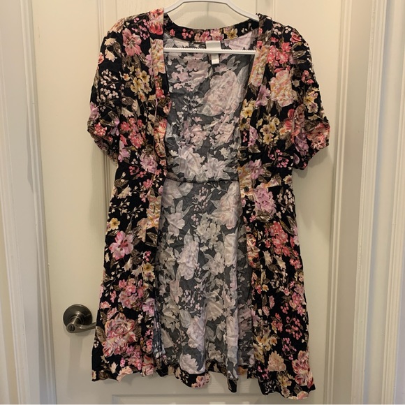 h&m short sleeved floral robe - Picture 1 of 5